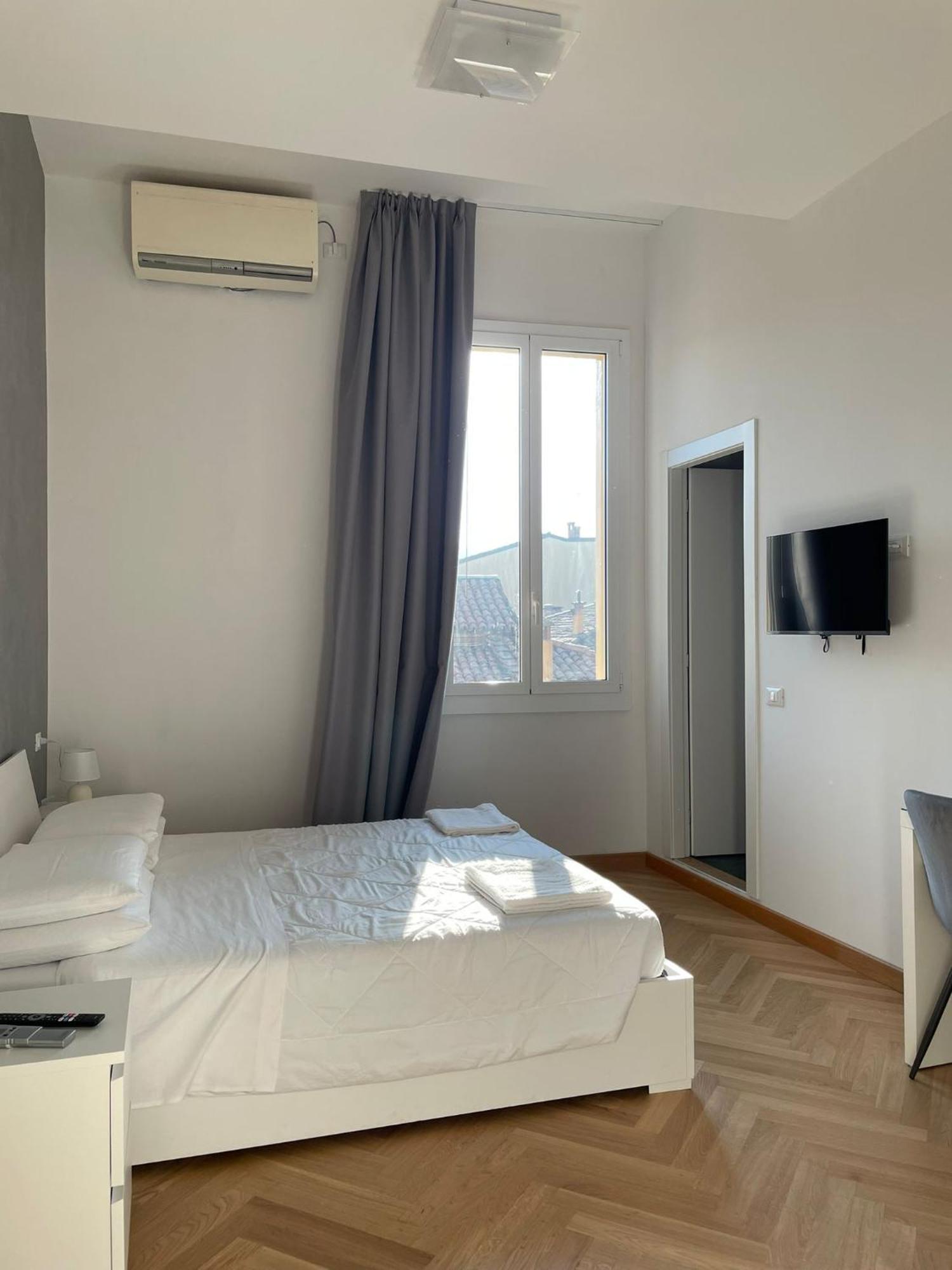 Le Suites Dell'Edera Bologna Buitenkant foto